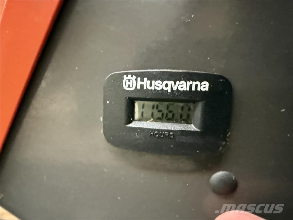 Husqvarna P525D Kosiarki