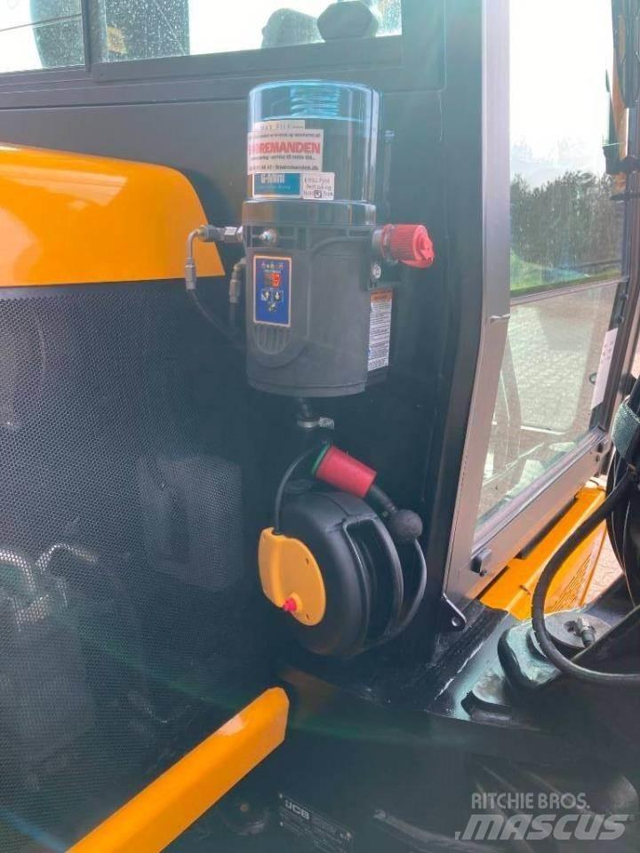 JCB 60C-2 Minikoparki
