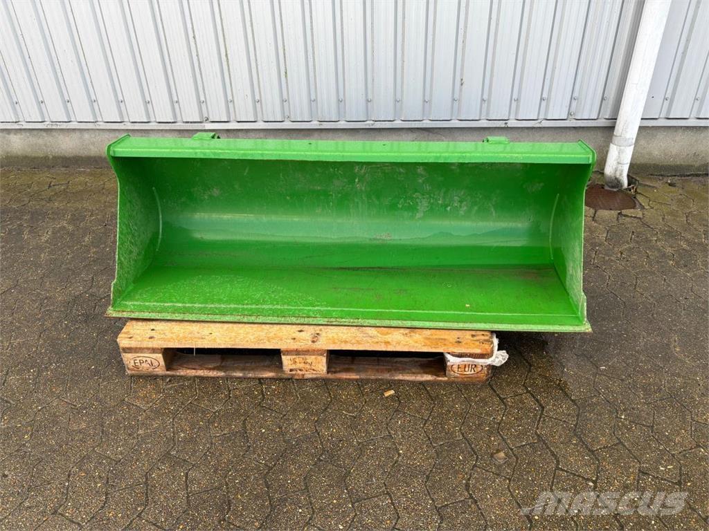 John Deere 160 CM Komunalne - Inne