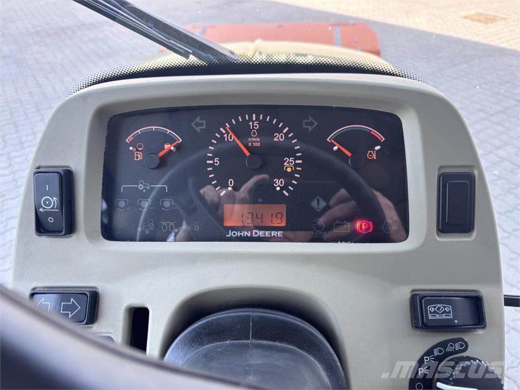 John Deere 3720 Mikrociągniki