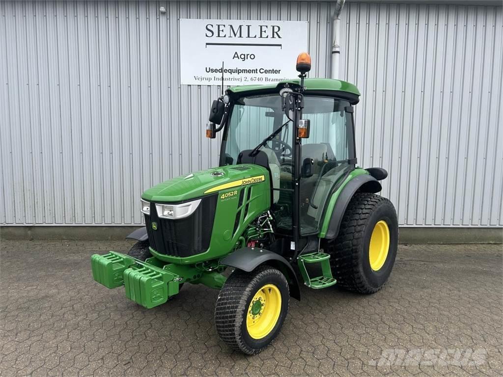 John Deere 4052R Mikrociągniki