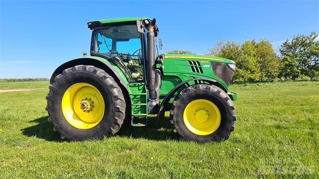John Deere 6210R Ciągniki rolnicze