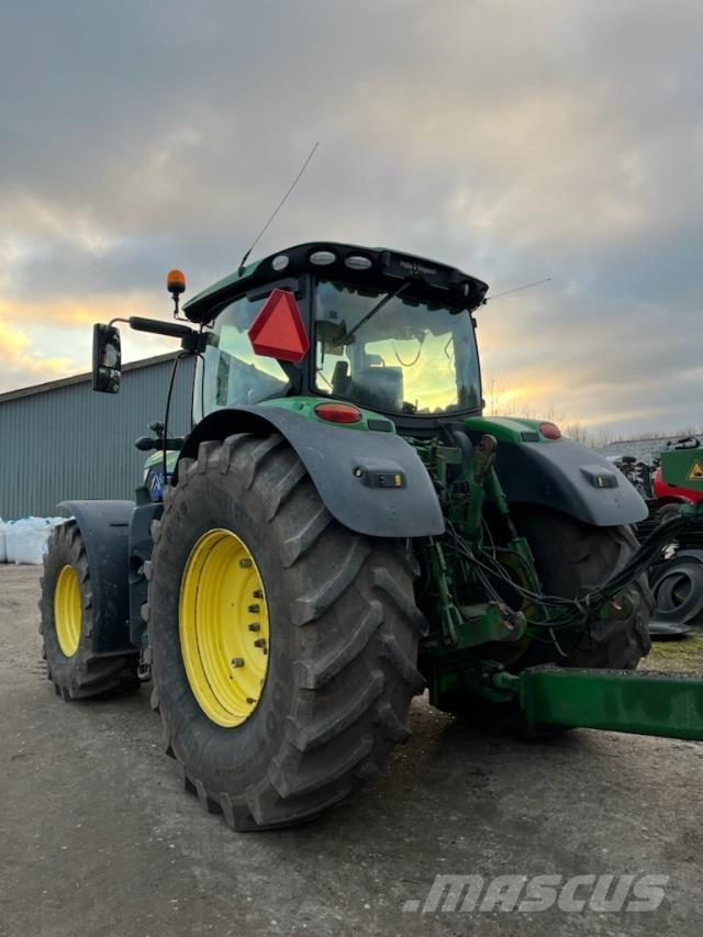 John Deere 6215R Ciągniki rolnicze