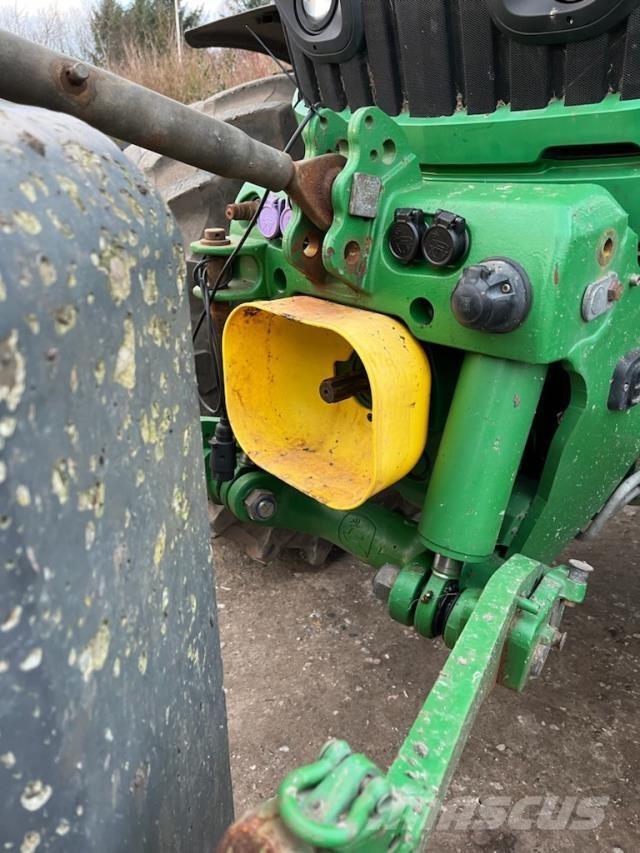 John Deere 6215R Ciągniki rolnicze