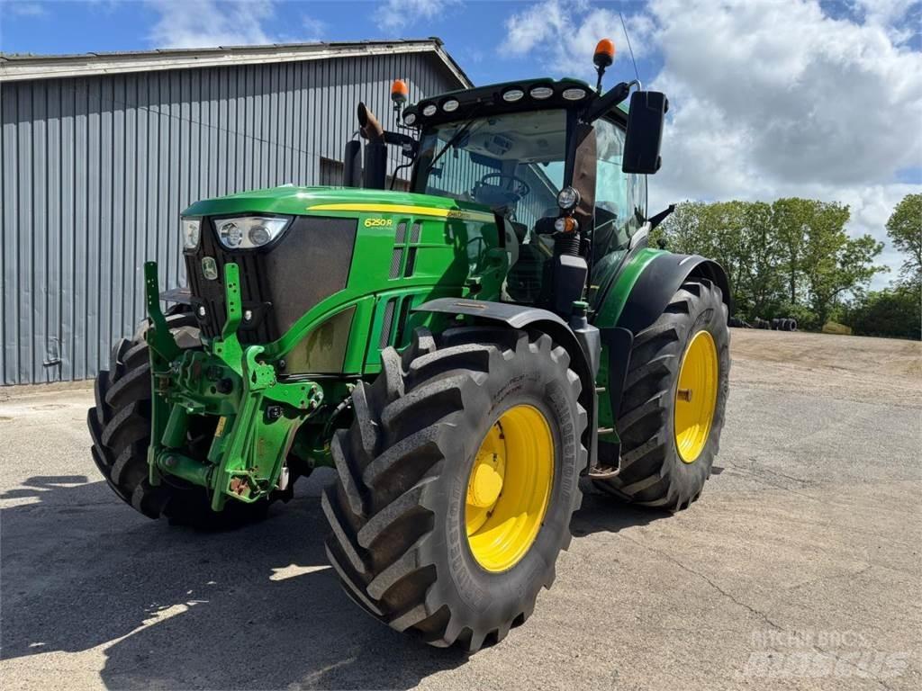 John Deere 6250R Ciągniki rolnicze
