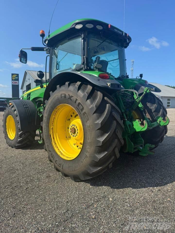 John Deere 8310R Ciągniki rolnicze