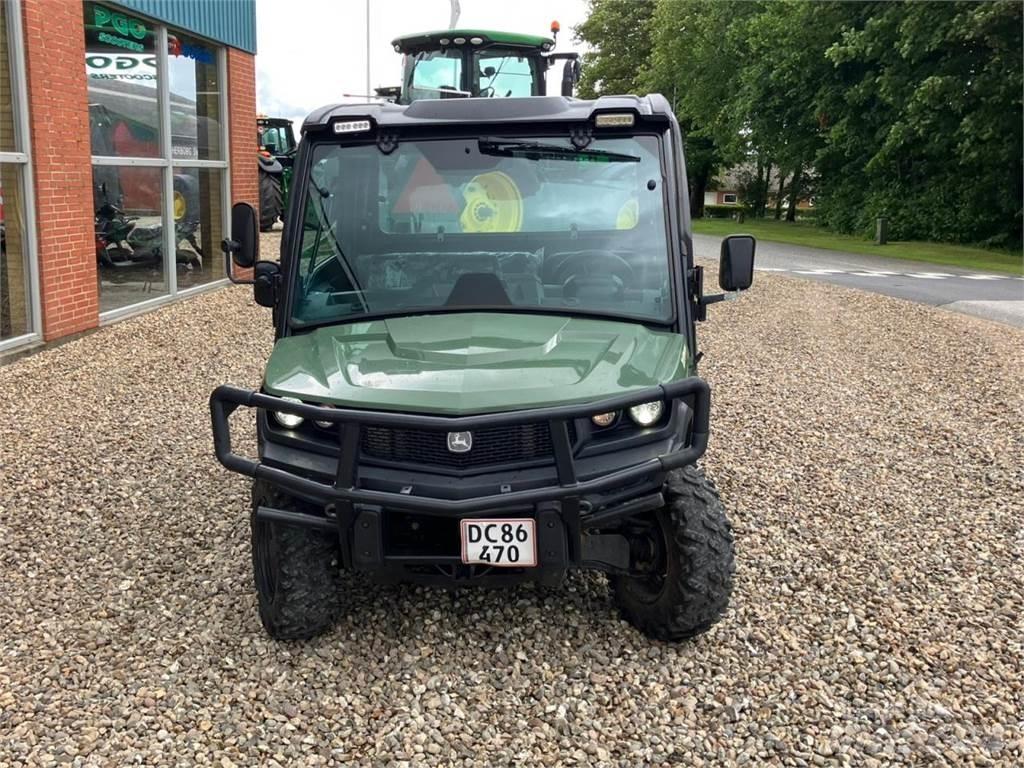 John Deere 865M Pojazdy terenowe