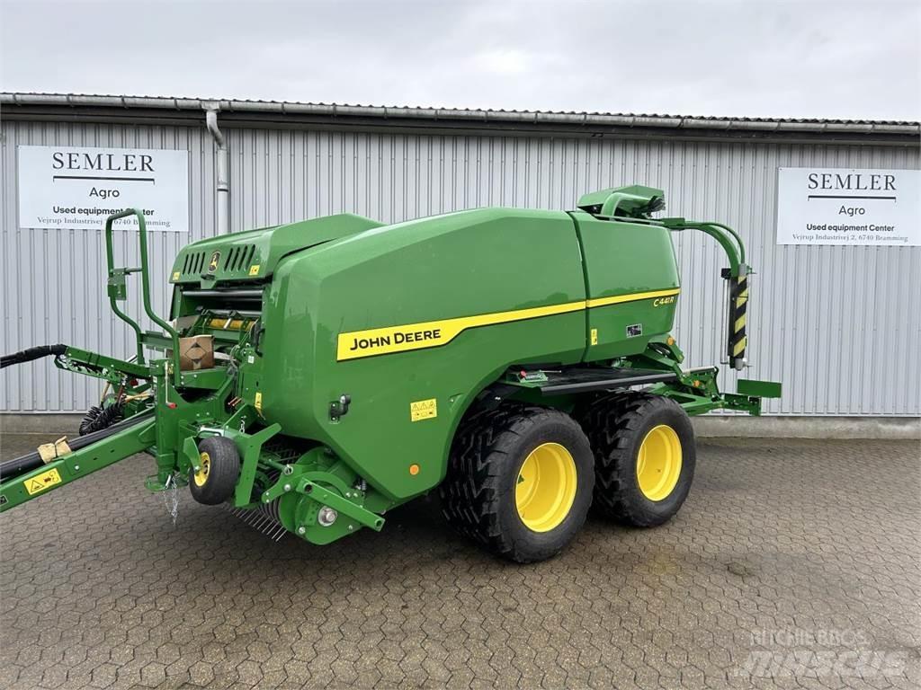 John Deere C441R Prasy zwijające
