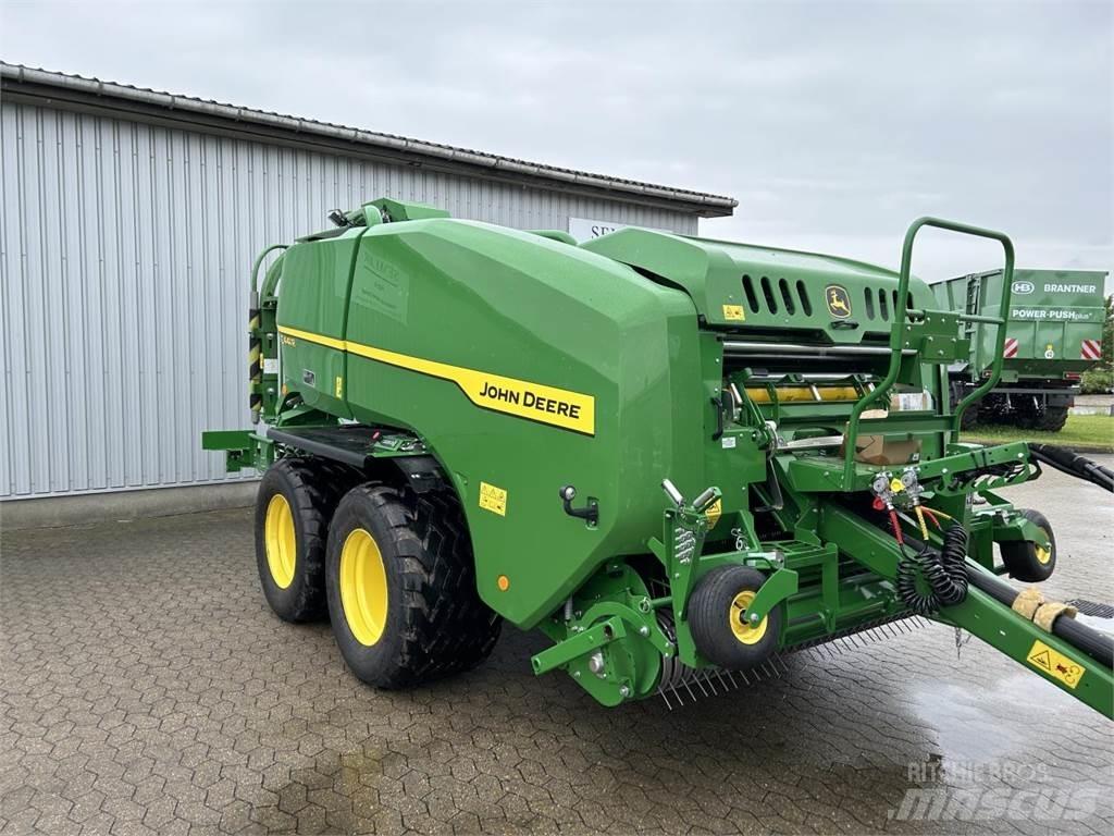John Deere C441R Prasy zwijające
