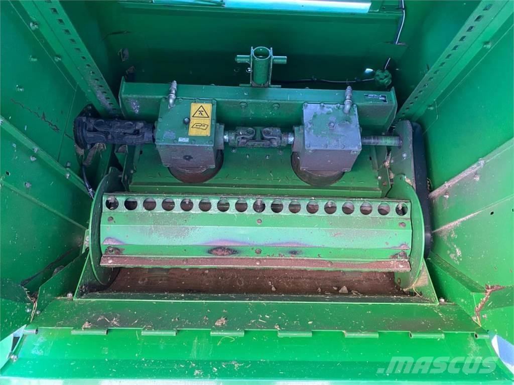 John Deere C670 Kombajny zbożowe