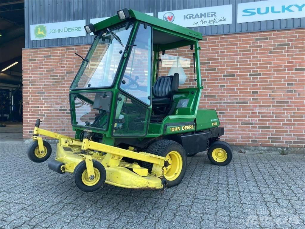 John Deere F935 Mikrociągniki
