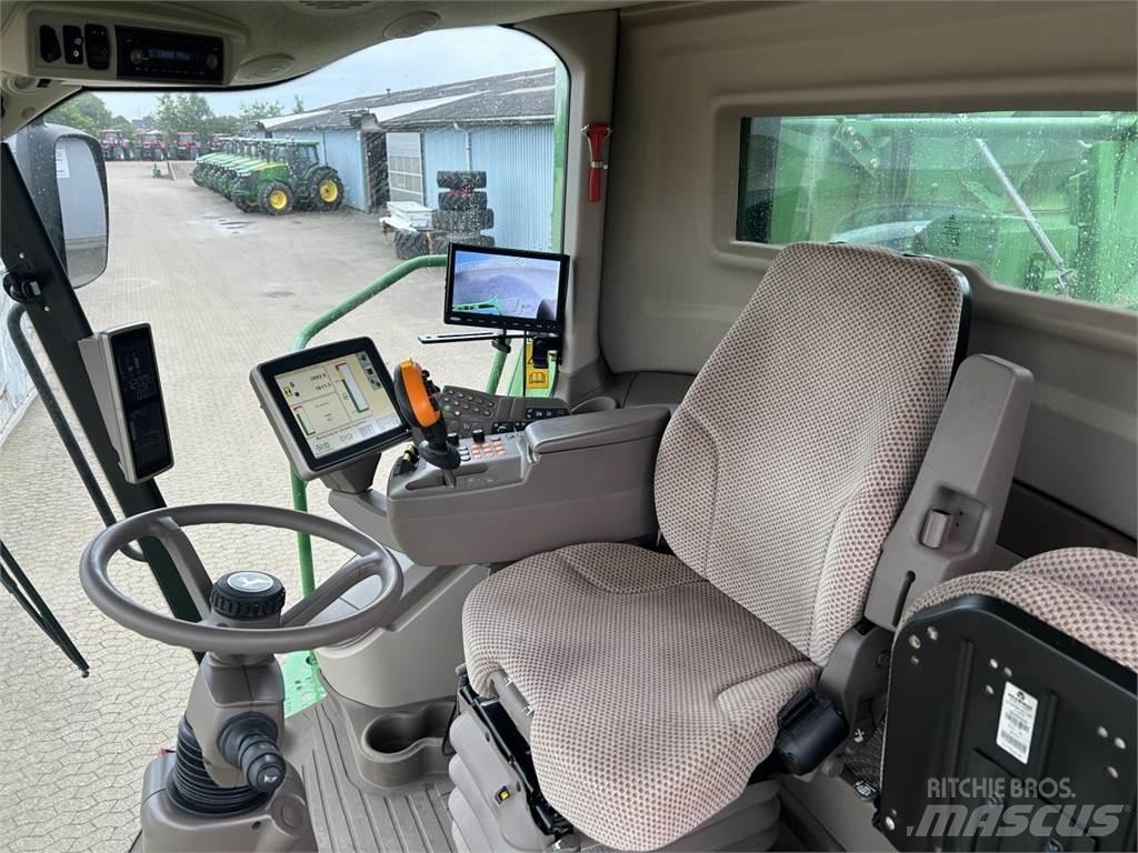 John Deere S690 Kombajny zbożowe