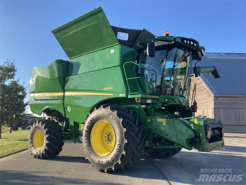 John Deere S690I Kombajny zbożowe