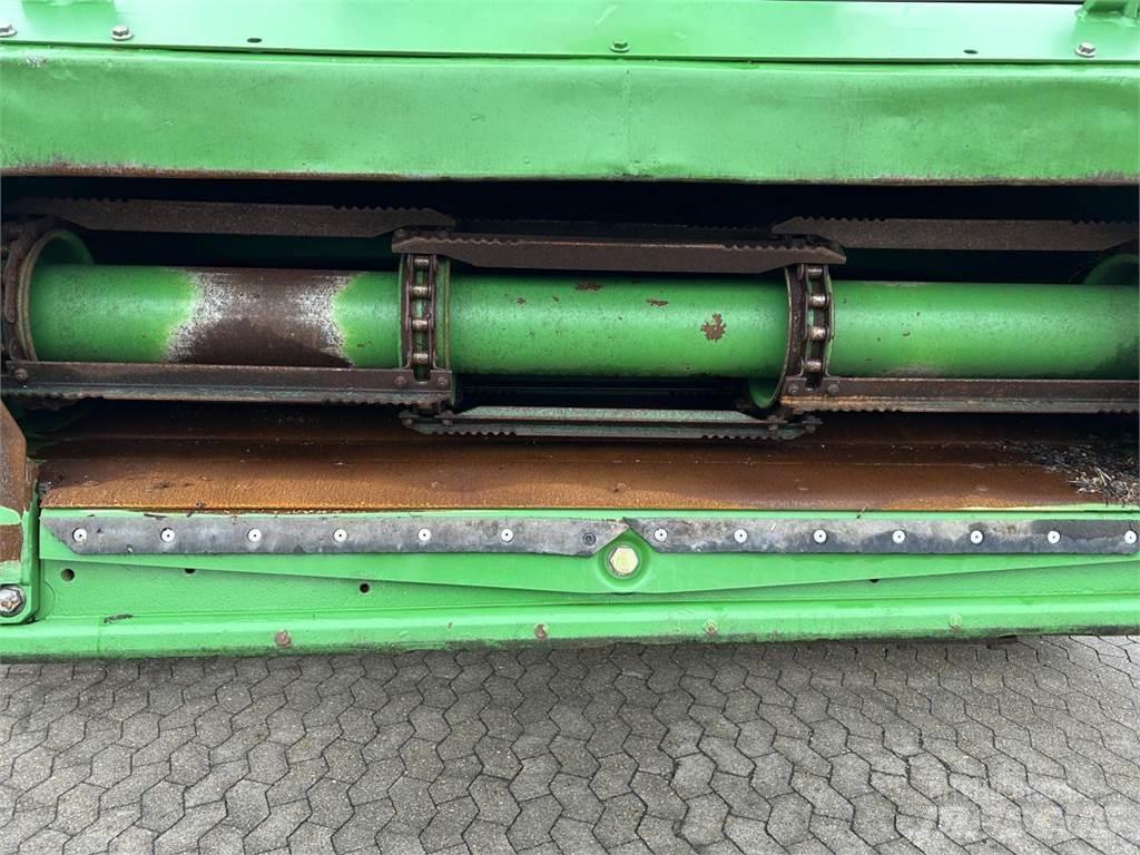 John Deere T670 Kombajny zbożowe