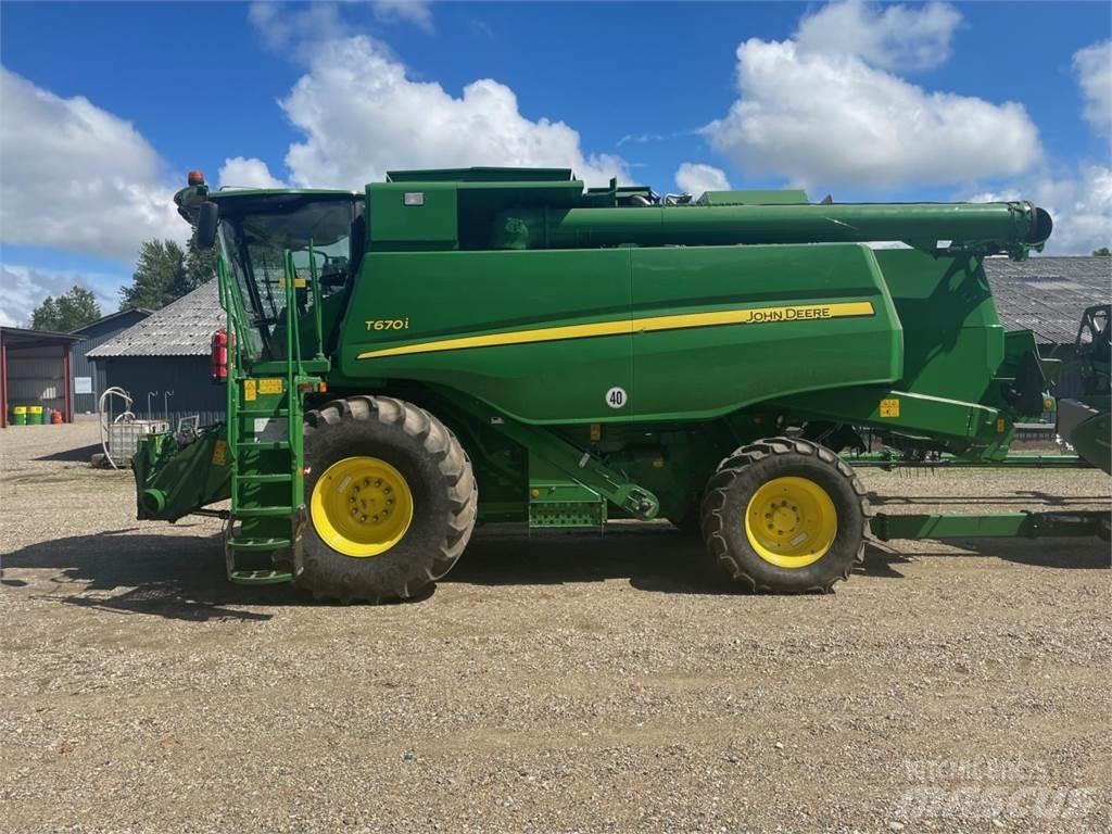 John Deere T670I Kombajny zbożowe