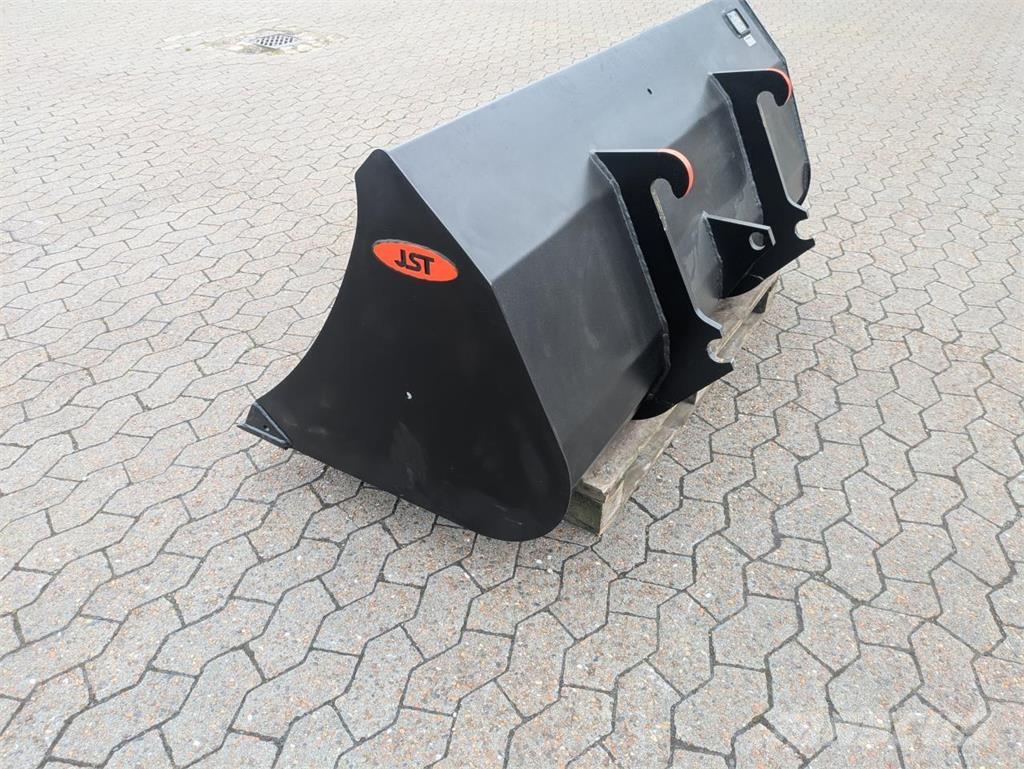 JST M SKOVL Inne akcesoria do ciągników