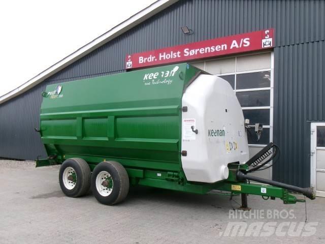 Keenan MF380 Wozy paszowe