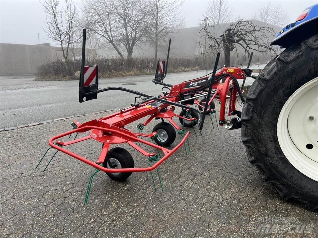 Kverneland 8452 Zgrabiarki i przetrząsacze