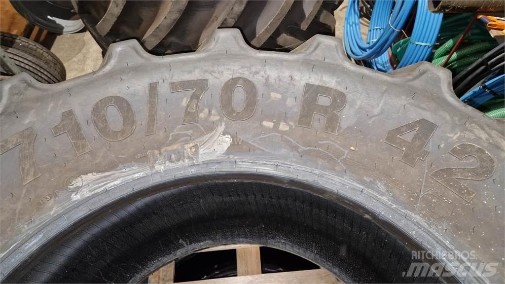 Mitas 710/70R42 Opony, koła i felgi