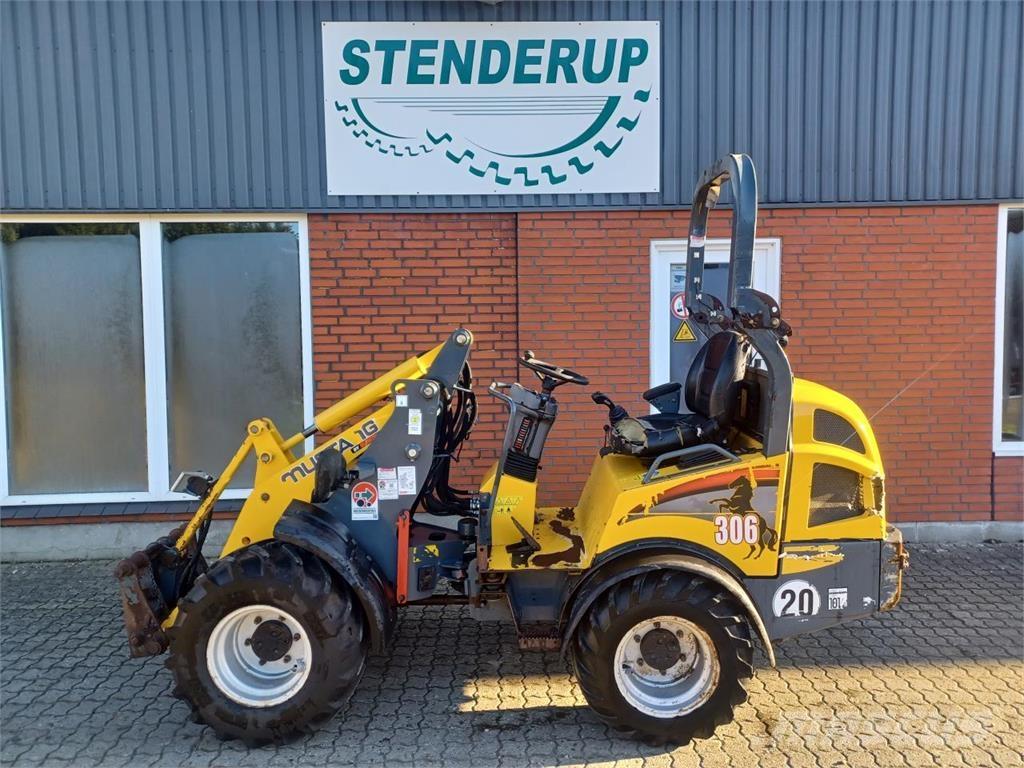 Mustang 306 Miniładowarki