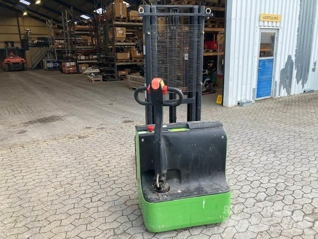  PRO LIFT 1500 Maszyny budowlane - Inne