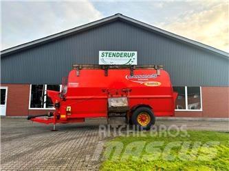 Seko 600/200 Wozy paszowe