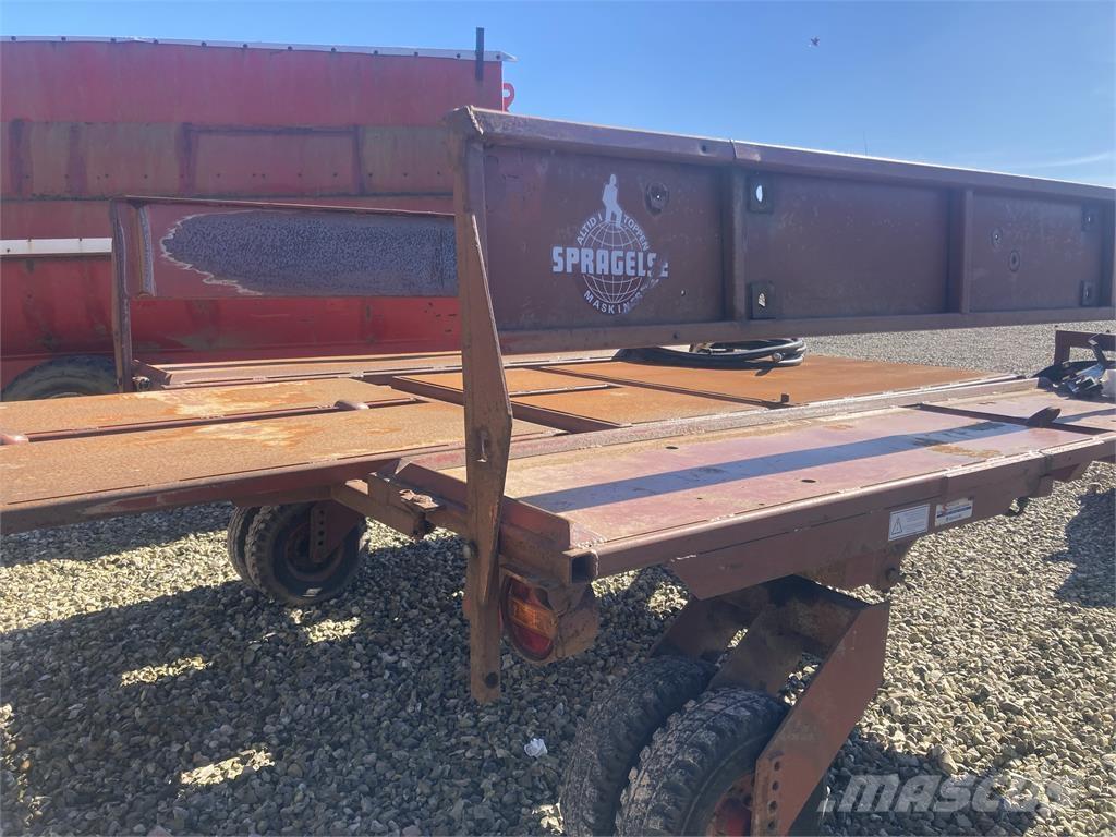 Spragelse 325 Przyczepy do przewozu słomy w belach