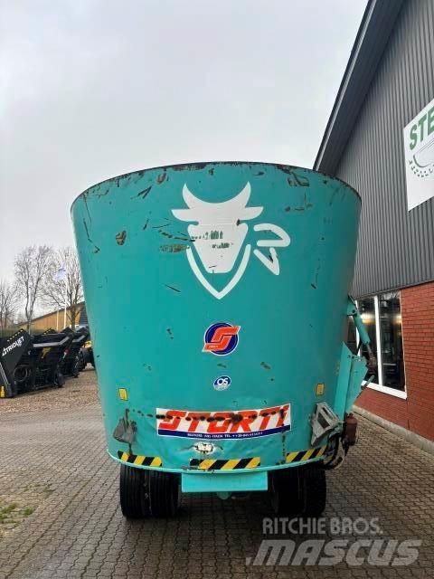 Storti TW180 Wozy paszowe
