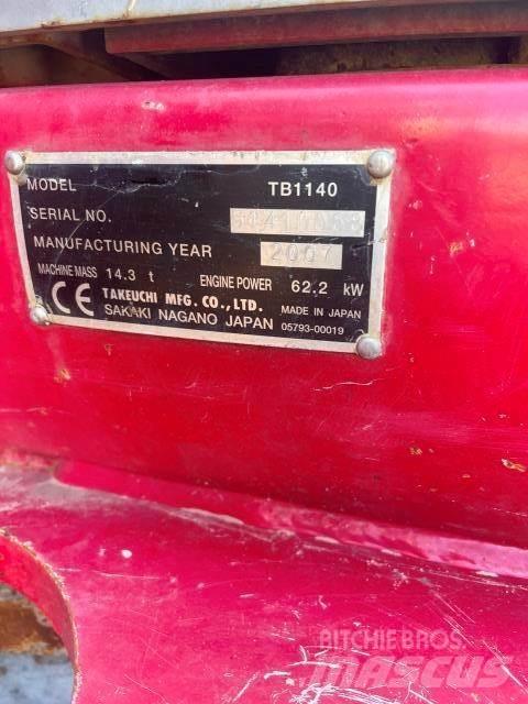 Takeuchi 1140 Minikoparki