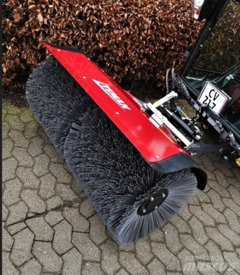Timan 1200 Zamiatarki - Zgarniarki - Odśnieżarki