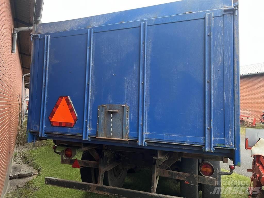  TIPVOGN Wywrotki rolnicze