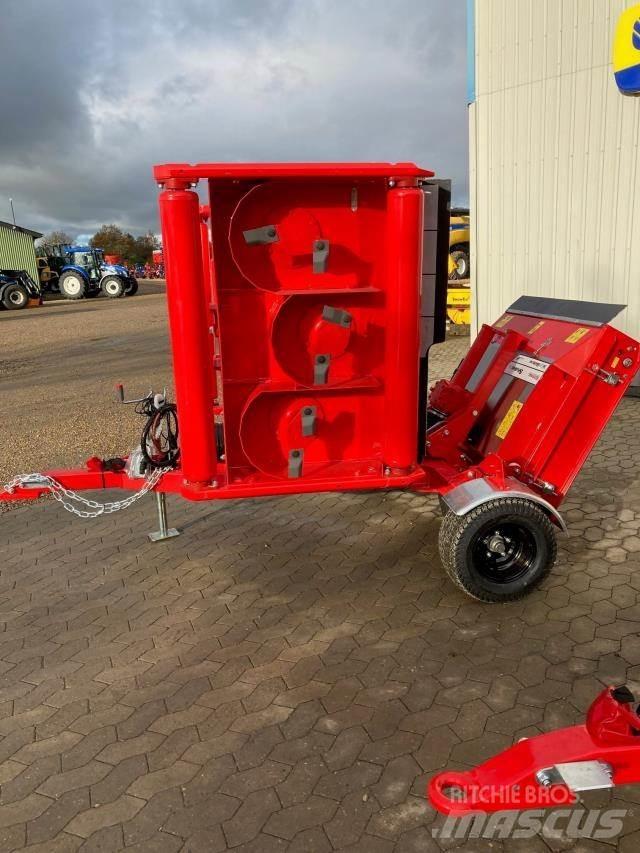 Trimax SNAKE 320 Kosiarki