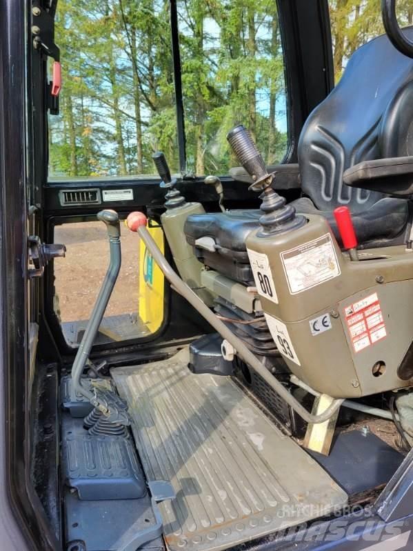 Yanmar B50 Minikoparki