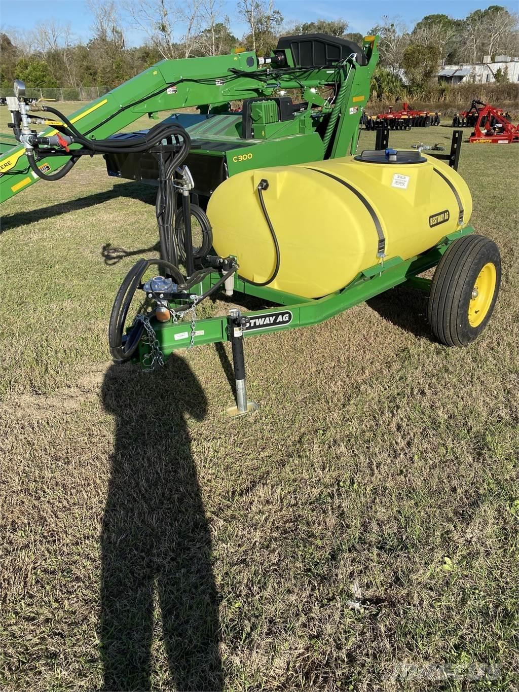 Bestway TS-300 Opryskiwacze zaczepiane