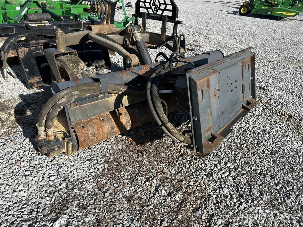 Bobcat 84SCM Maszyny budowlane - Inne