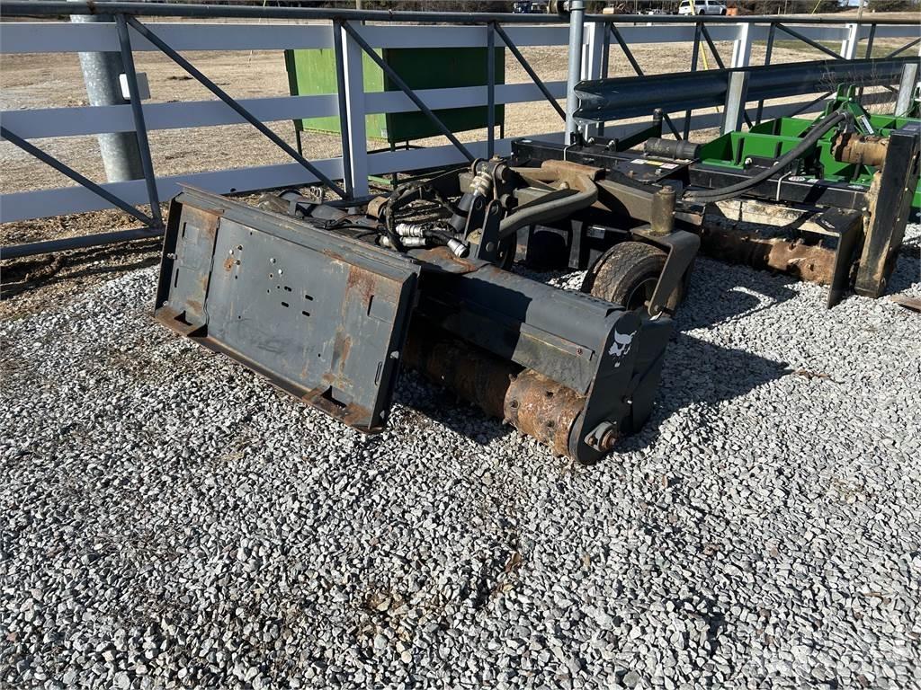 Bobcat 84SCM Maszyny budowlane - Inne