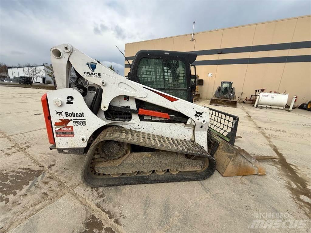Bobcat T740 Miniładowarki