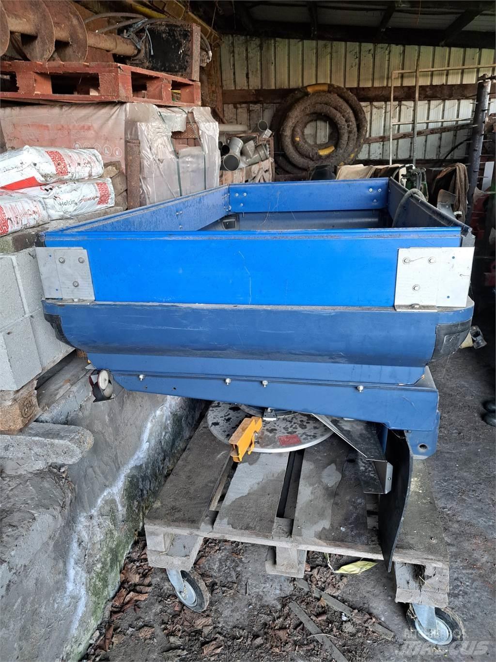 Bogballe M2 Rozrzutnik nawozów mineralnych