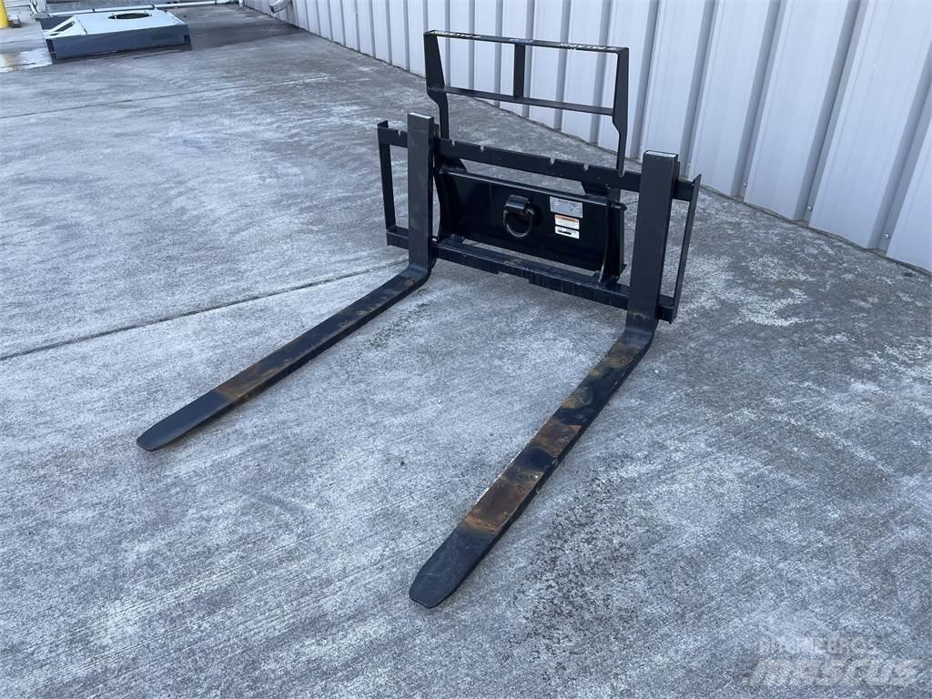 Bradco 42MSFORKS Maszyny budowlane - Inne