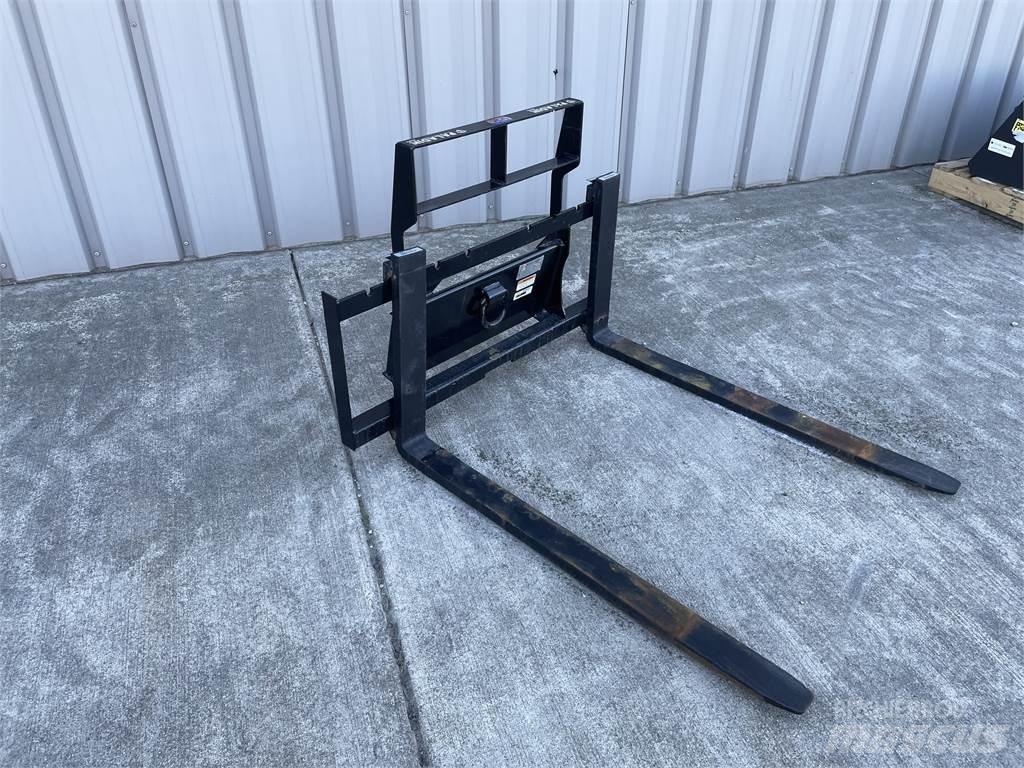 Bradco 42MSFORKS Maszyny budowlane - Inne