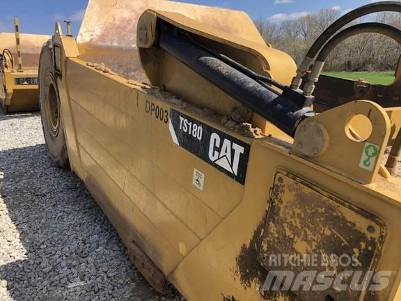 CAT TS180 Ciągniki rolnicze
