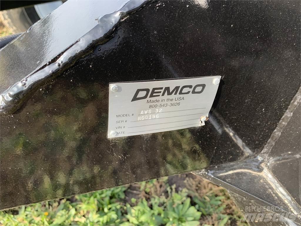 Demco AWS32 Przyczepy zbożowe