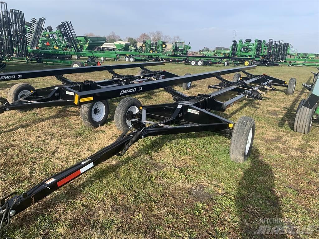 Demco AWS38 Przyczepy zbożowe