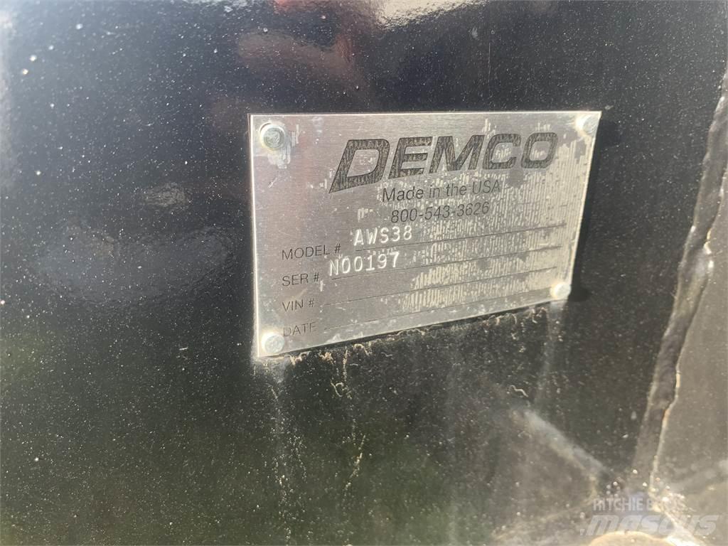 Demco AWS38 Przyczepy zbożowe