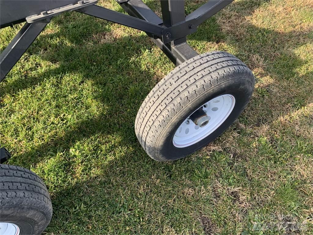 Demco STD42 Przyczepy zbożowe