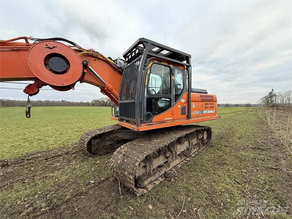 Doosan 225 Koparki leśne