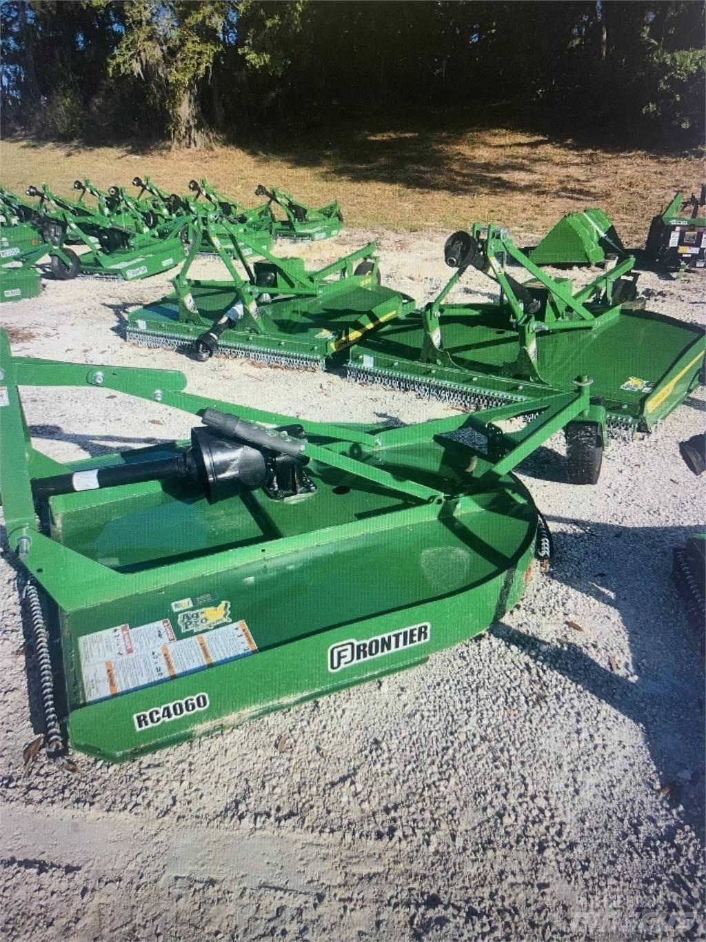 Frontier RC4060 Rozdrabniacze, krajarki i odwijarki słomy