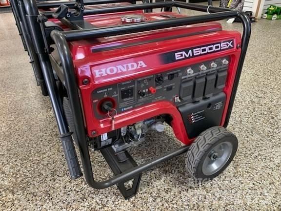 Honda EM5000SX Wieże oświetleniowe