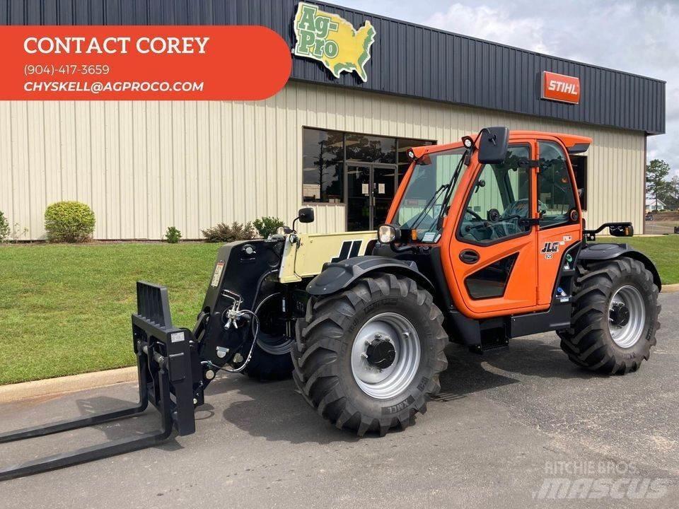 JLG 925 Ładowarki teleskopowe