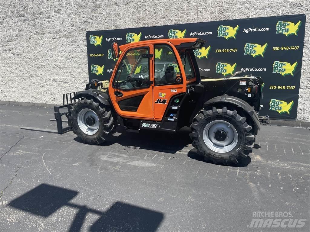 JLG 925 Ładowarki teleskopowe
